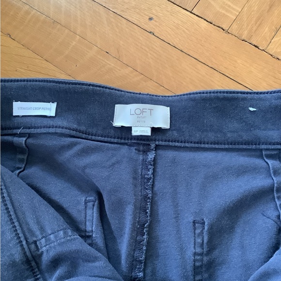 BNWOT dark gray loft,cropped pants size 8 petite - Picture 10 of 12